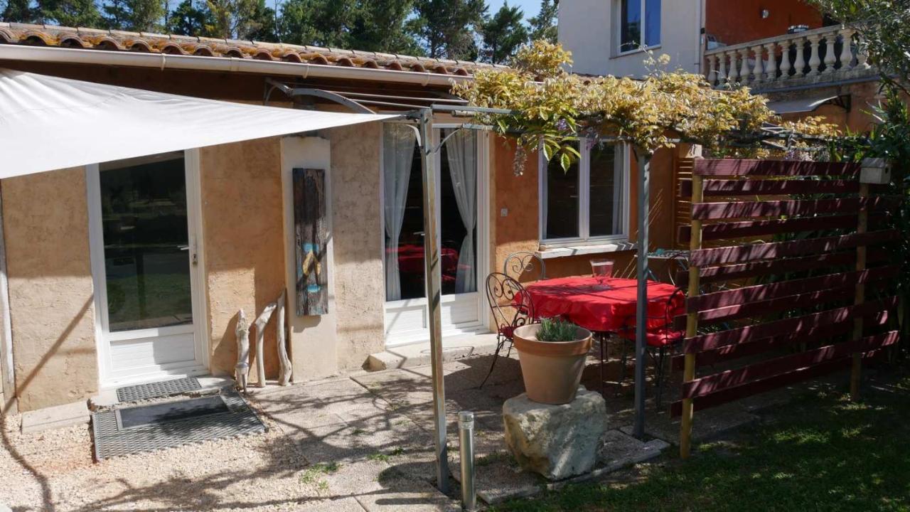 Апартаменты Mas Maurane - Les Lavandes Aux Portes D'Arles Тараскон Экстерьер фото